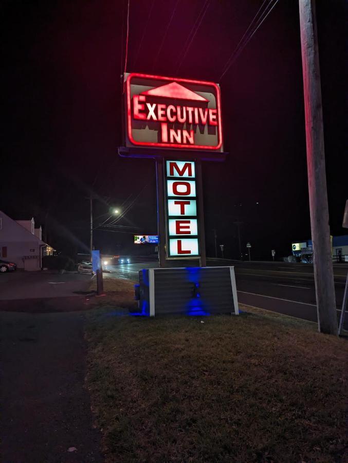Executive Inn Coopersburg Exterior foto